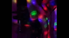 play 与可爱的金发女郎和拉丁裔素人进行第一视角口交和性爱派对