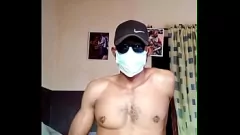 Oynat Kaslı Nijeryalı Stud Gerizekalı ve Mükemmel Kıçını Gösteriyor