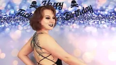 play Napalony MILF obchodzi urodziny i rocznicę z niegrzecznymi spowiedziami
