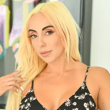 Pornoster Kylie Kingston
