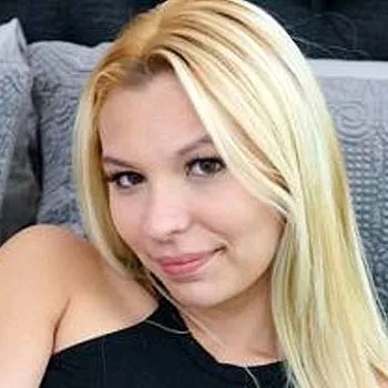 Pornstar Sophia Sweet