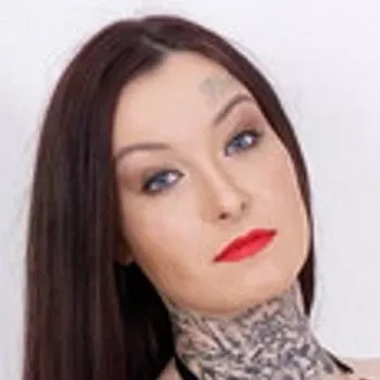 Pornstar Tabitha Poison